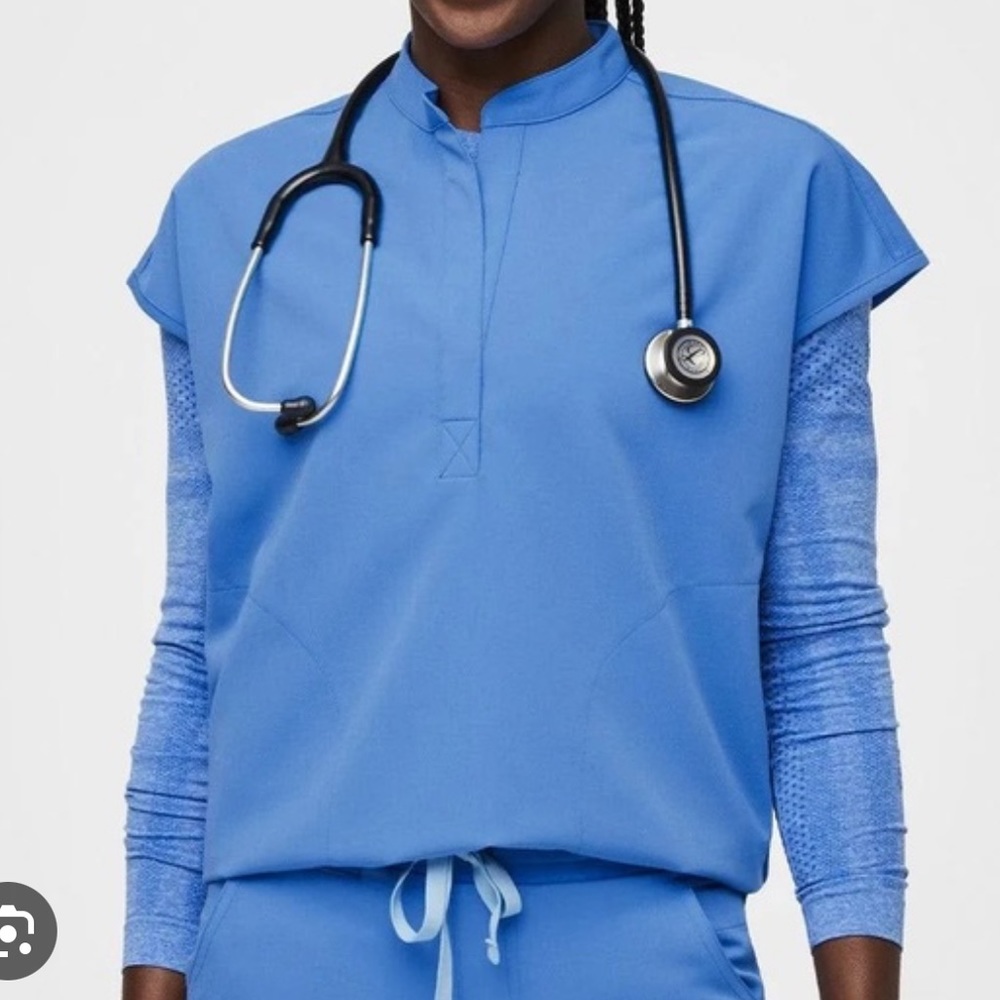 Figs Rafaela Oversized Scrub Top in Capri Blue